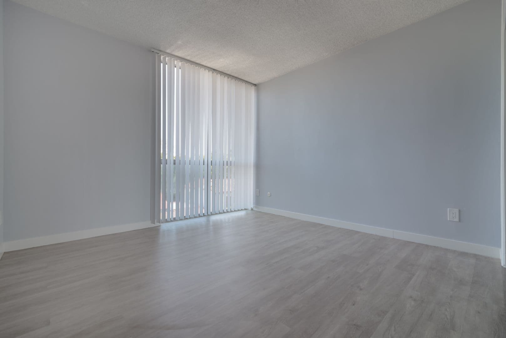 Los Angeles Apartment: 8011 W. Romaine Street