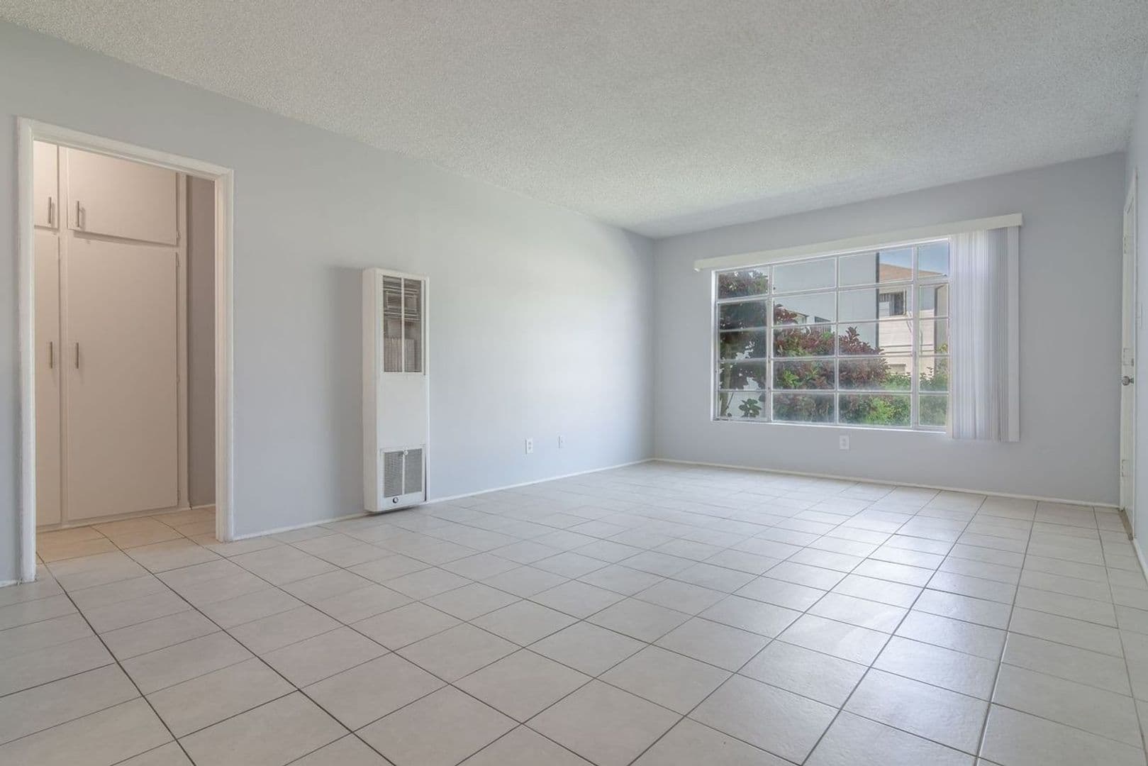 Los Angeles Apartment: 3862 S. Potomac Ave.
