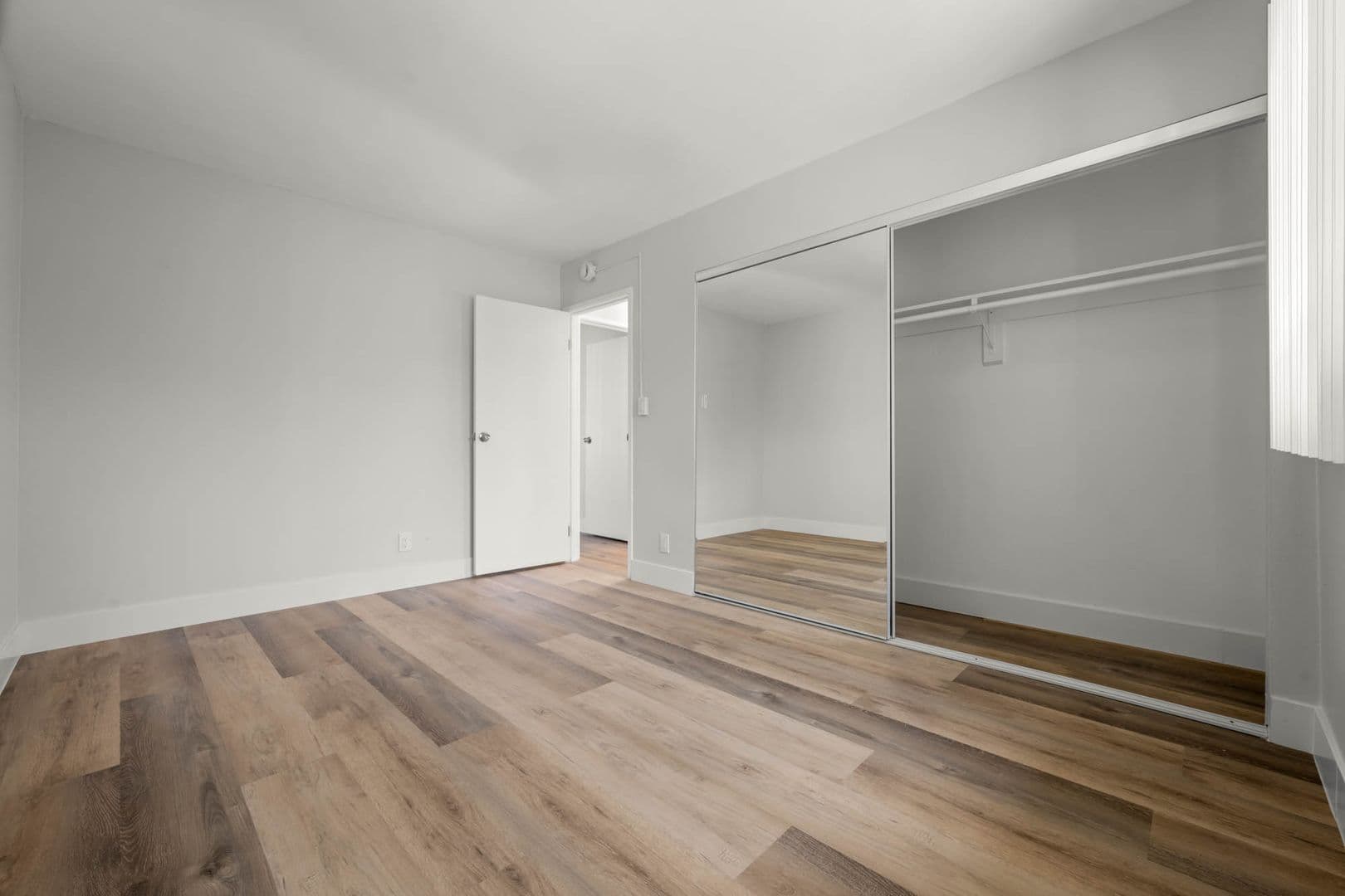 Harbor City Apartment: 1661 259th St
