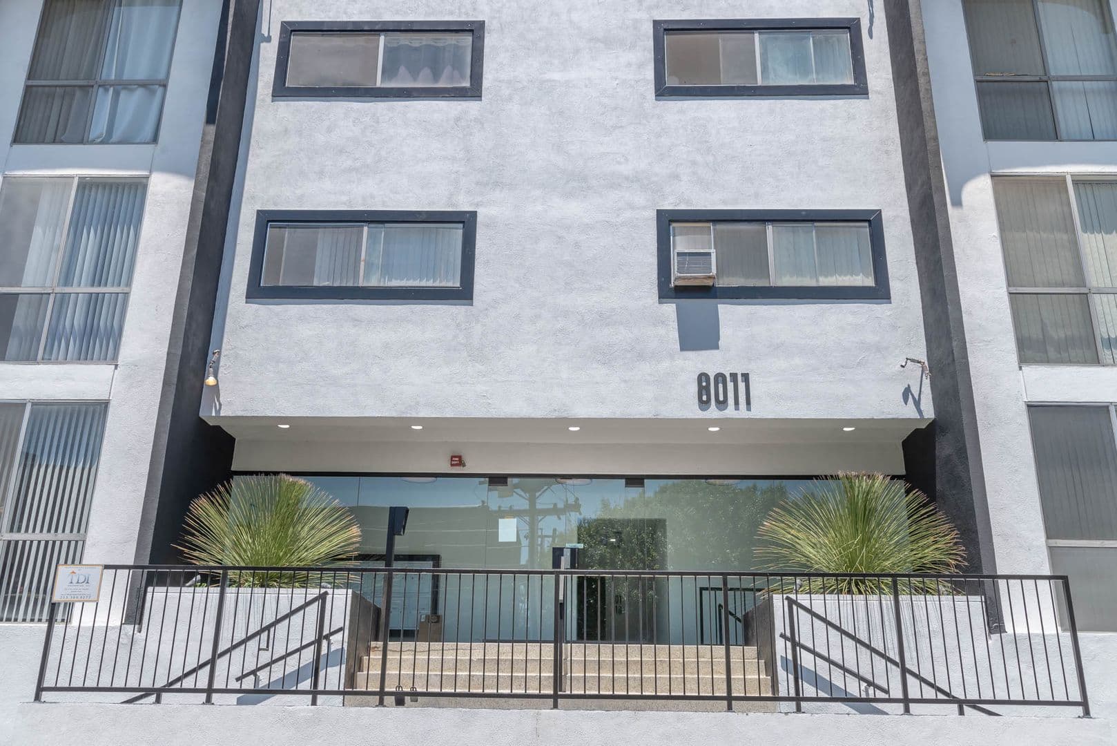Los Angeles Apartment: 8011 W. Romaine Street