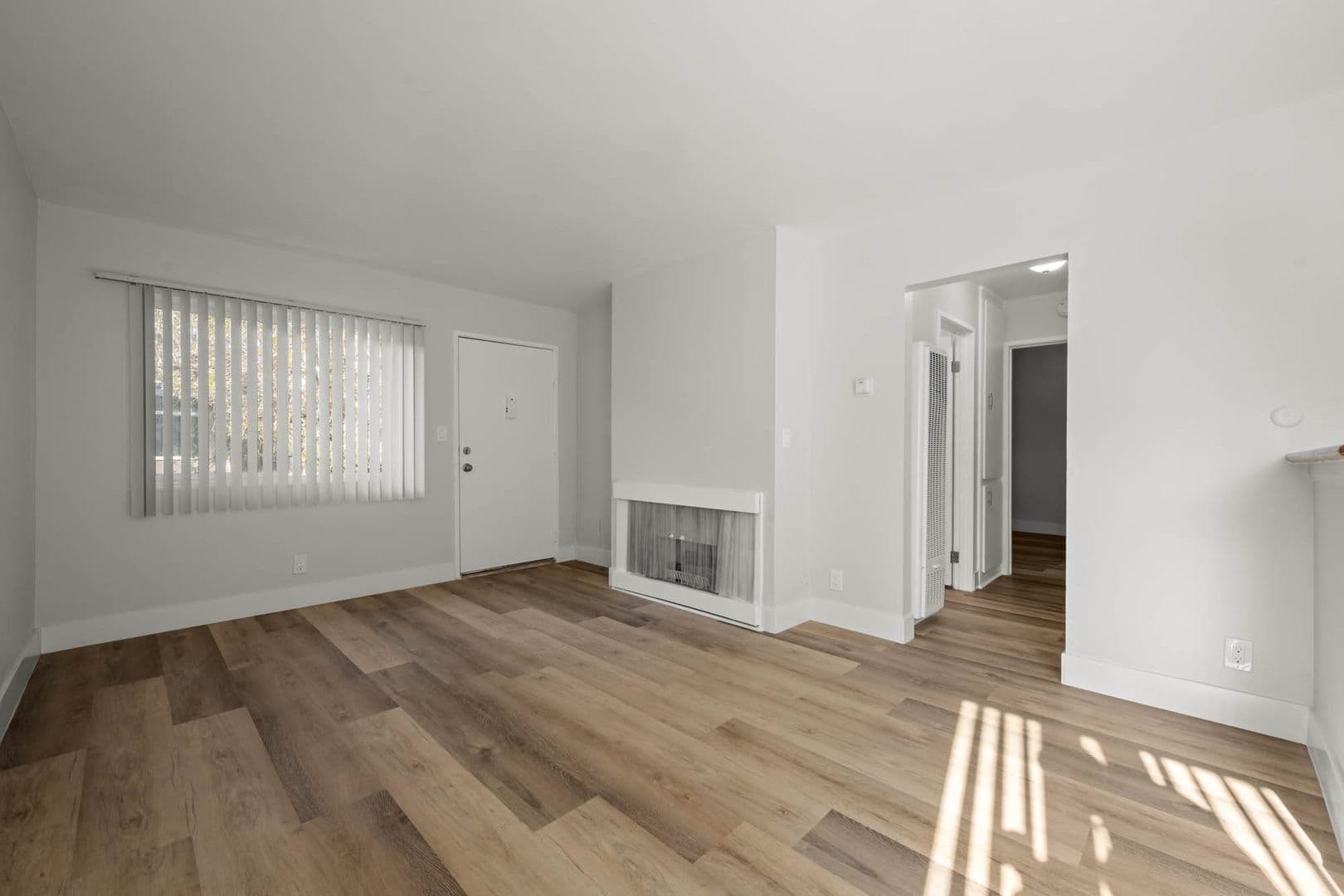 Harbor City Apartment: 1661 259th St