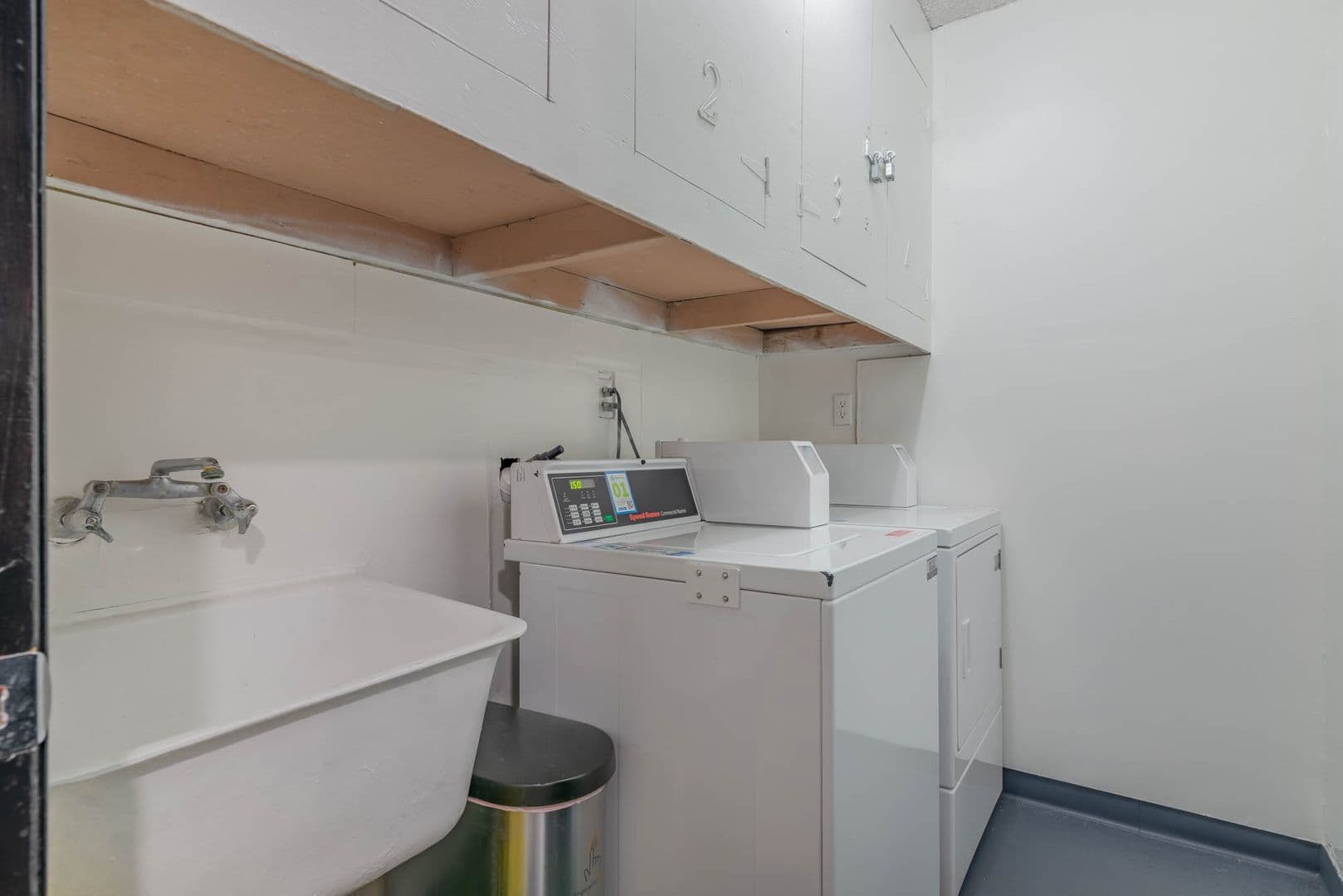 Los Angeles Apartment: 8011 W. Romaine Street