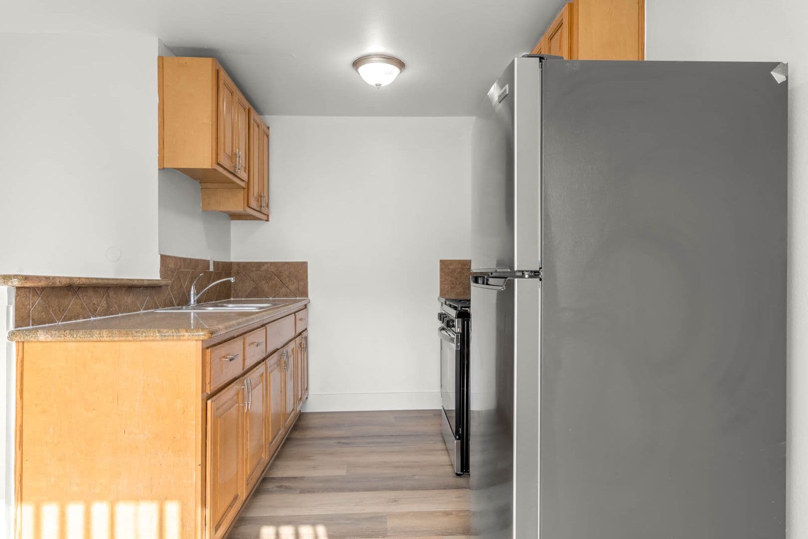 Harbor City Apartment: 1661 259th St