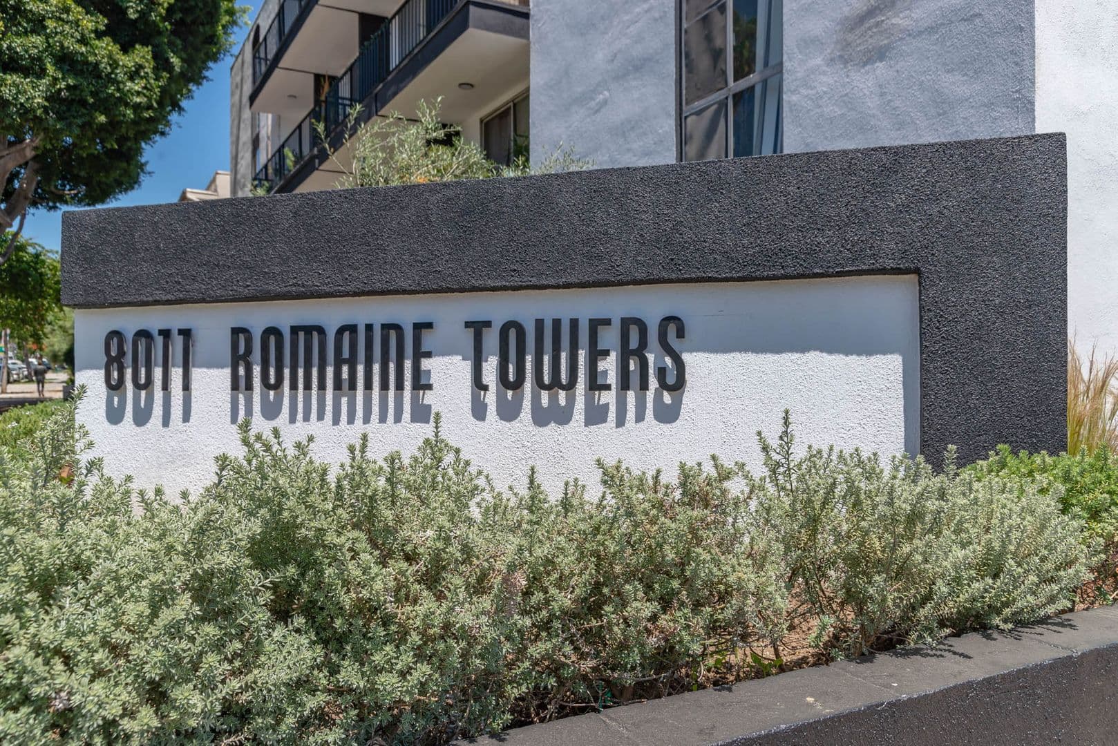 Los Angeles Apartment: 8011 W. Romaine Street