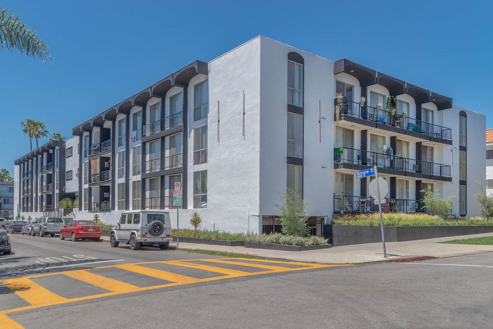 Los Angeles Apartment: 8011 W. Romaine Street