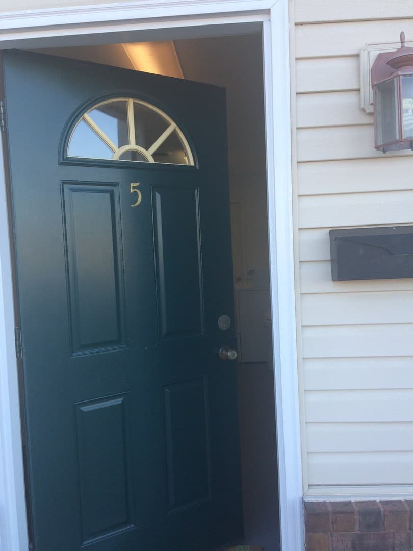 Reeds Spring Apartment: 96 Wellsprings Drive