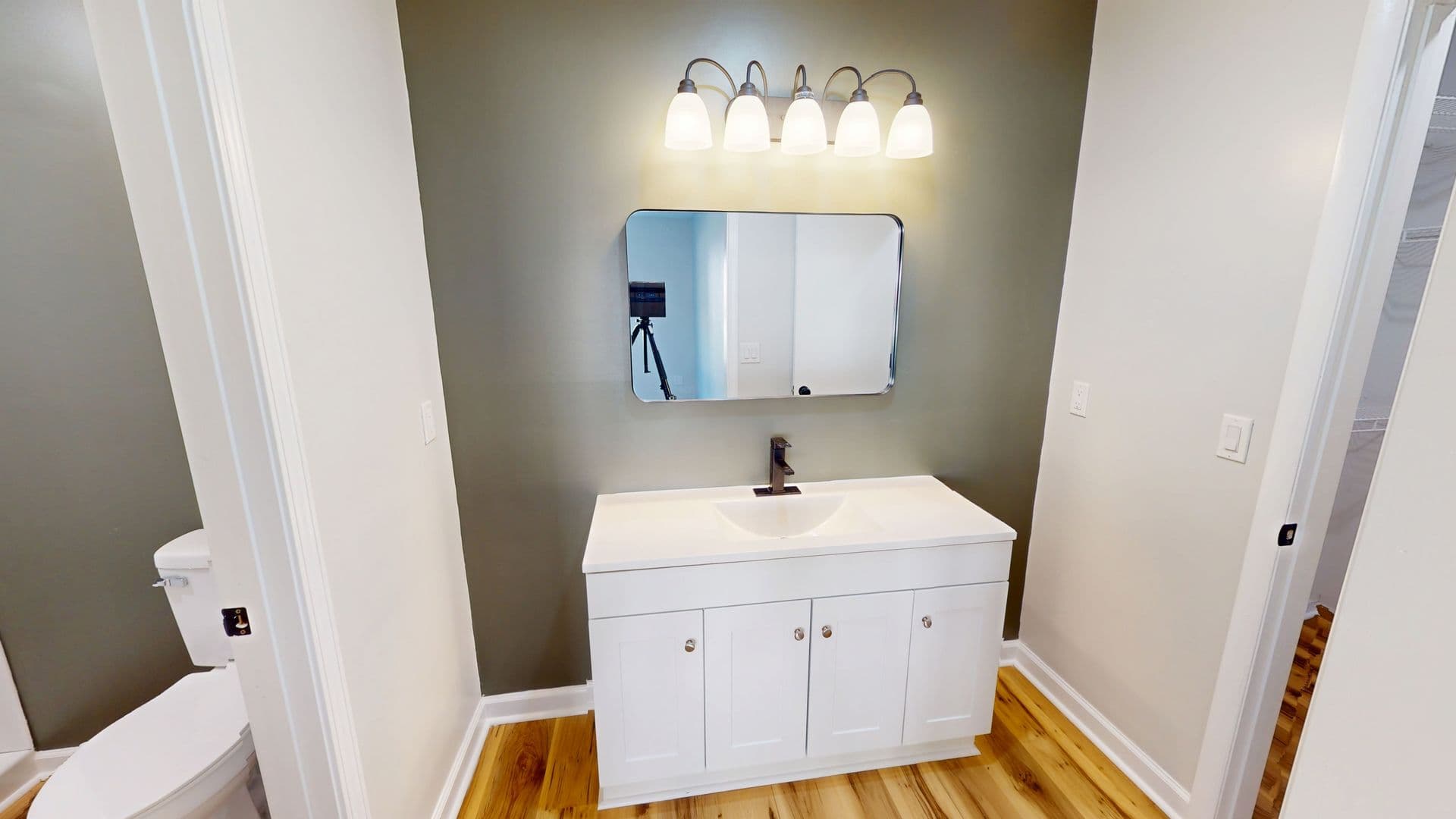 Fayetteville House: 7462 Beaver Run Drive