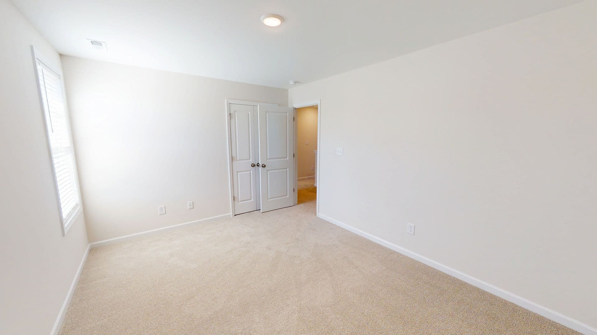 Raeford House: 376 Palomo Place