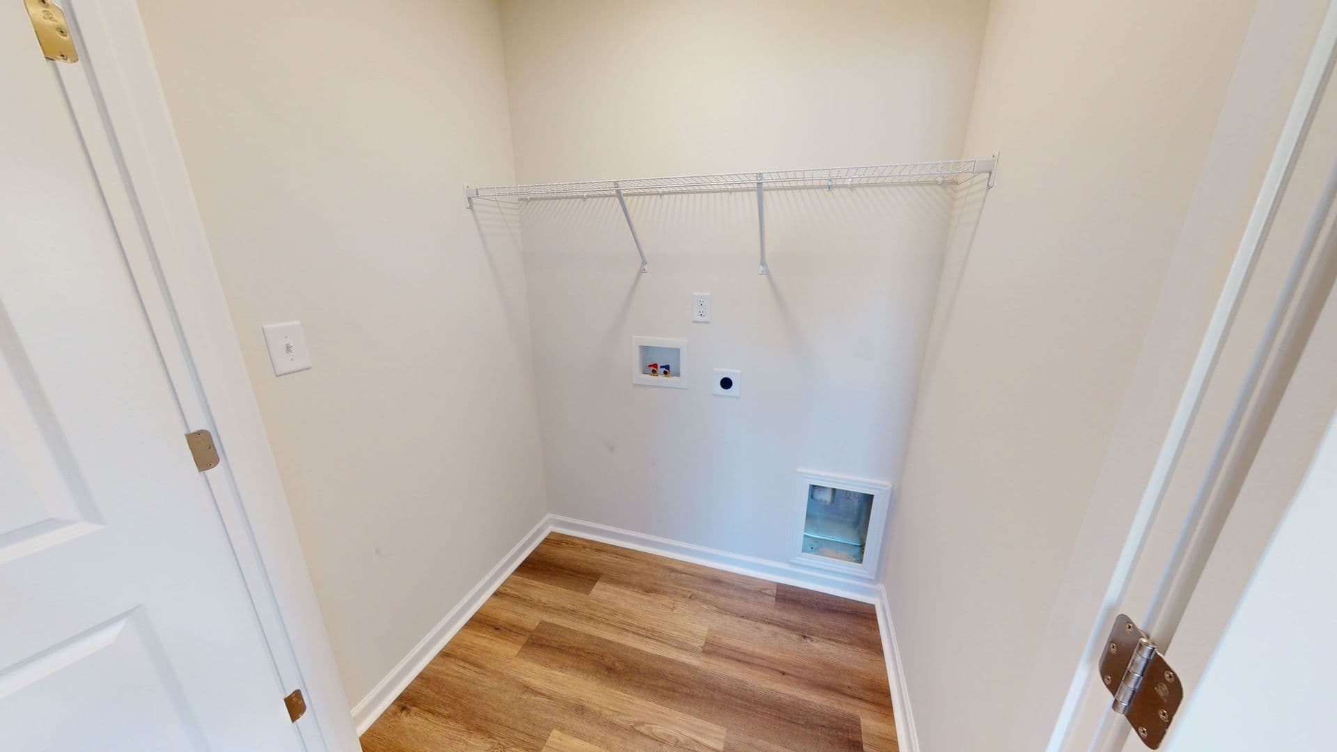 Raeford House: 376 Palomo Place