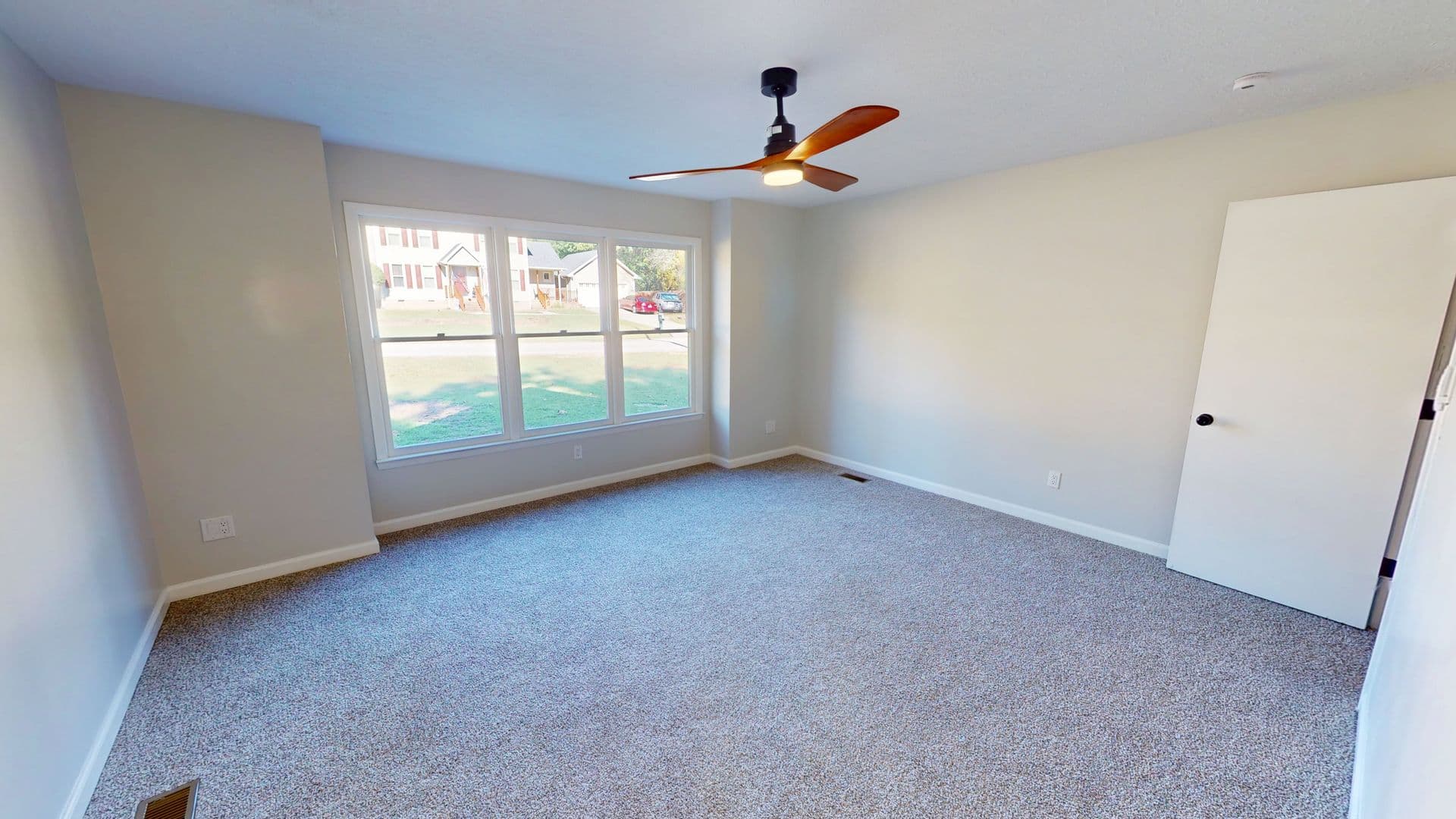 Fayetteville House: 7462 Beaver Run Drive