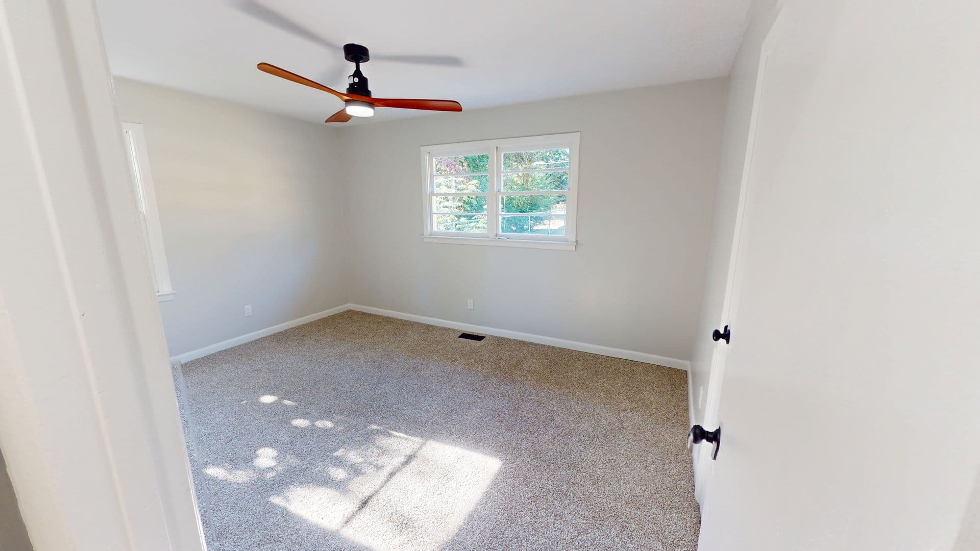 Fayetteville House: 7607 Decatur Drive