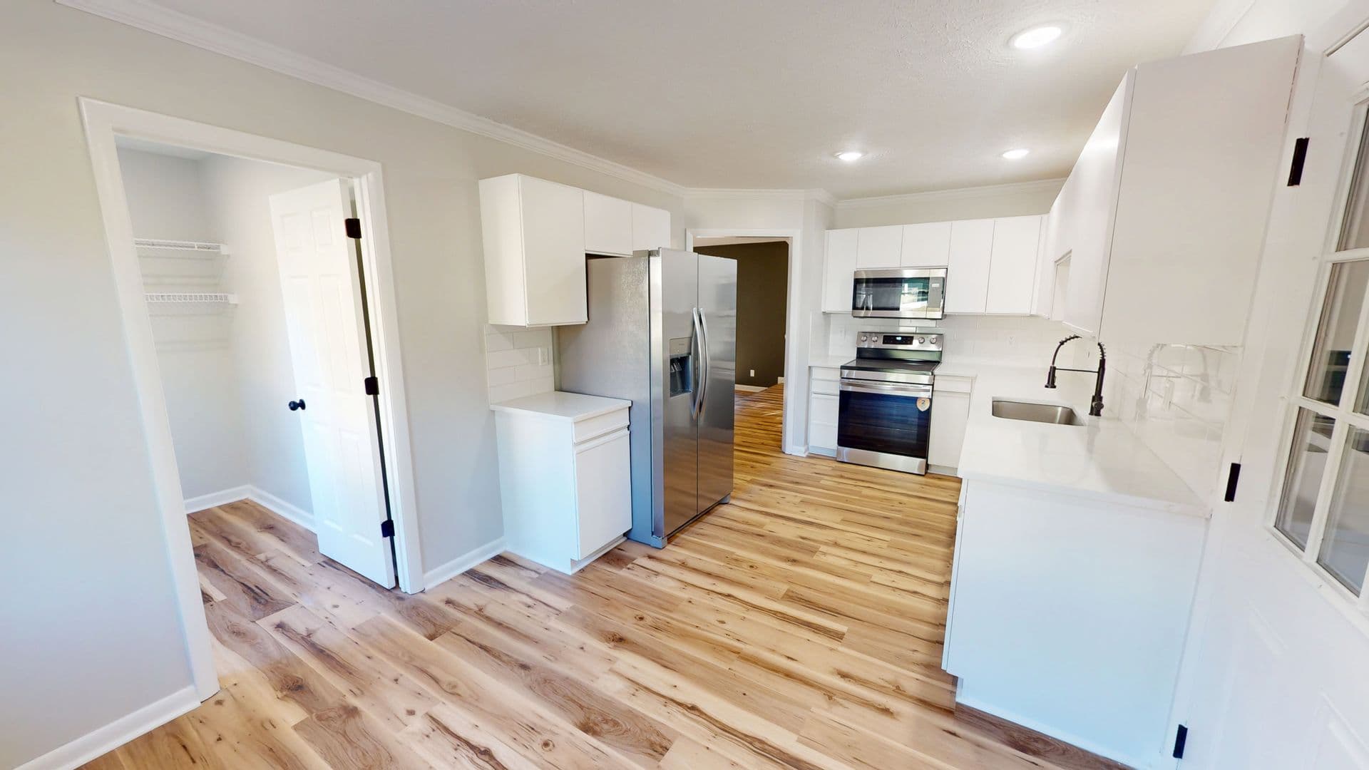 Fayetteville House: 7462 Beaver Run Drive