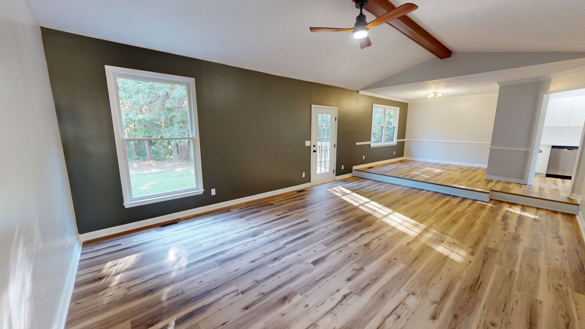 Fayetteville House: 7462 Beaver Run Drive