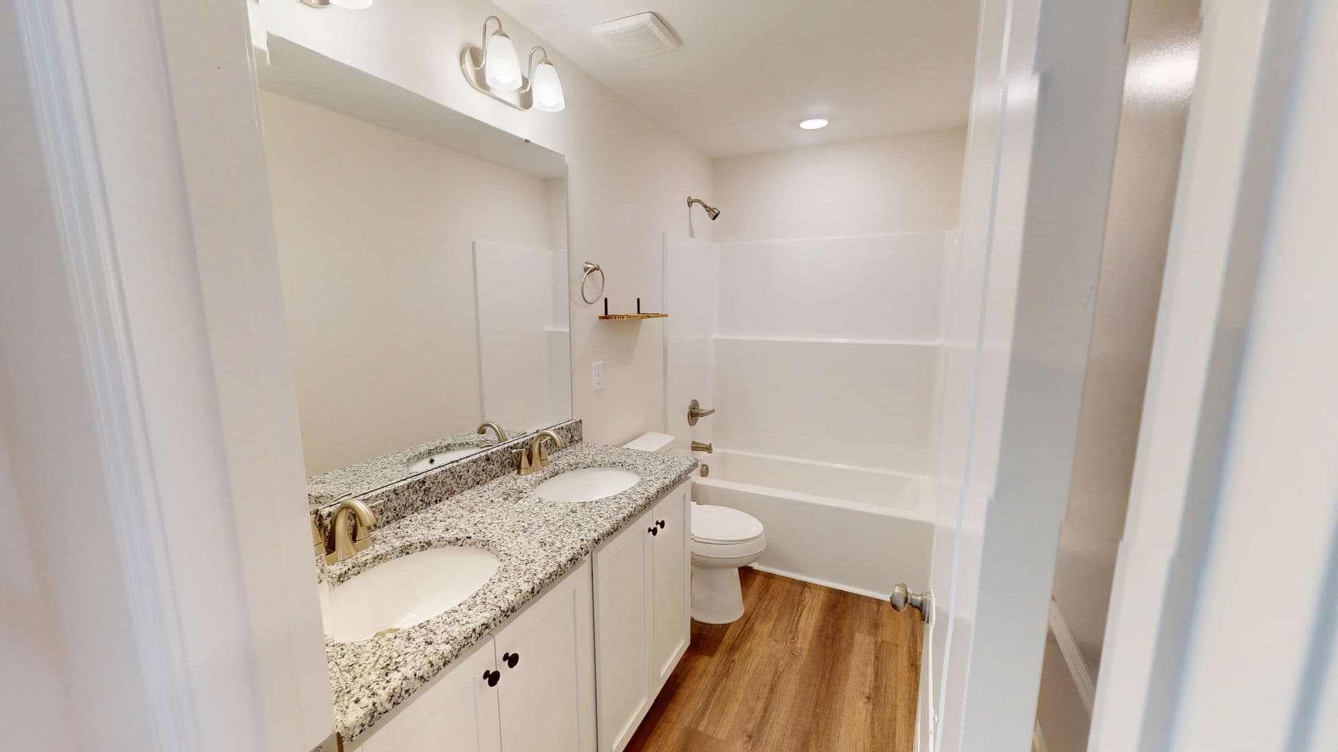 Raeford House: 376 Palomo Place