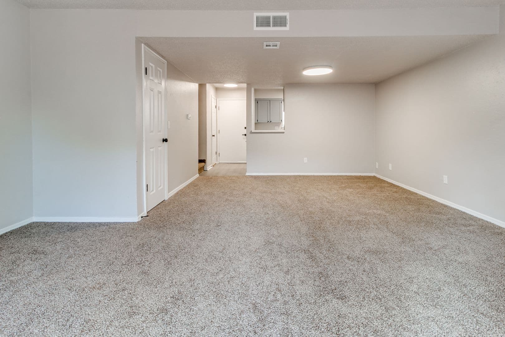 Norman Townhome: 1201 Lakecrest Dr
