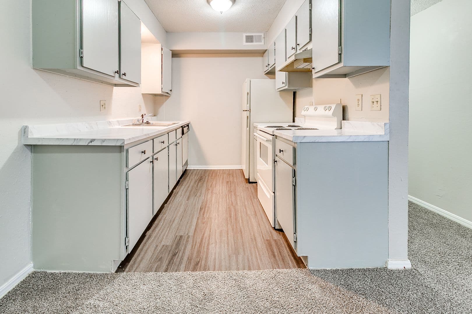 Oklahoma City Apartment: 5804 S Harvey Ave
