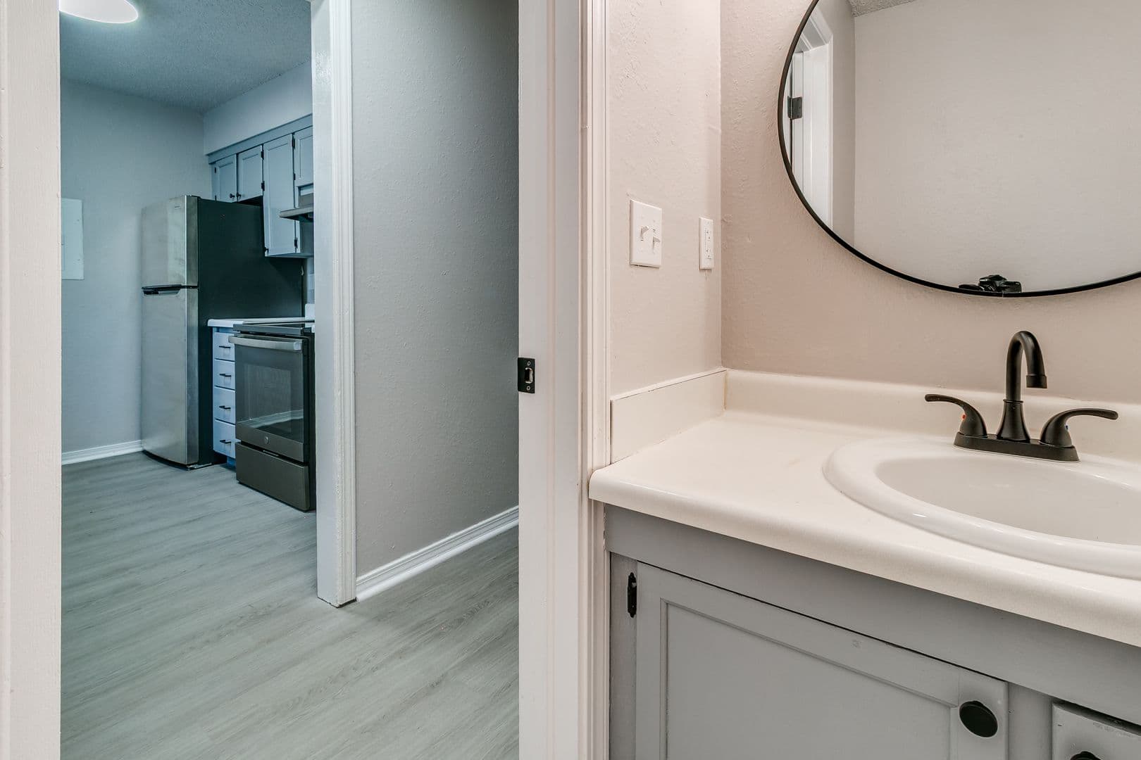 Norman Townhome: 1201 Lakecrest Dr
