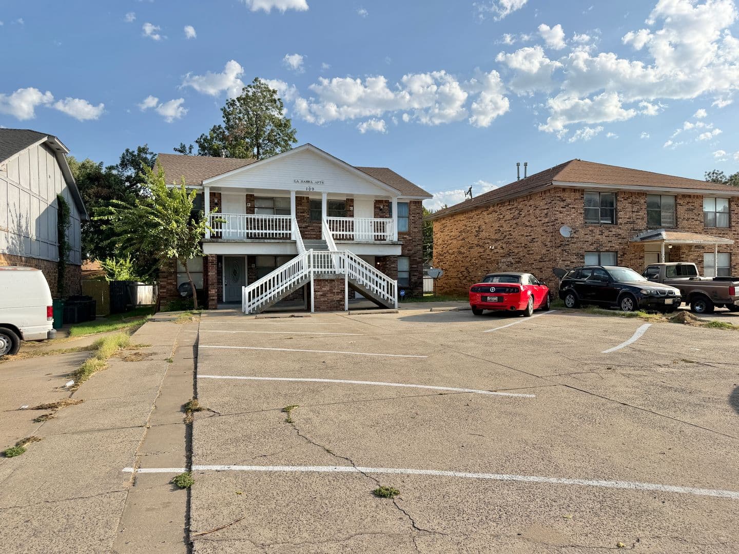 Oklahoma City Apartment: 109 SE 42nd St
