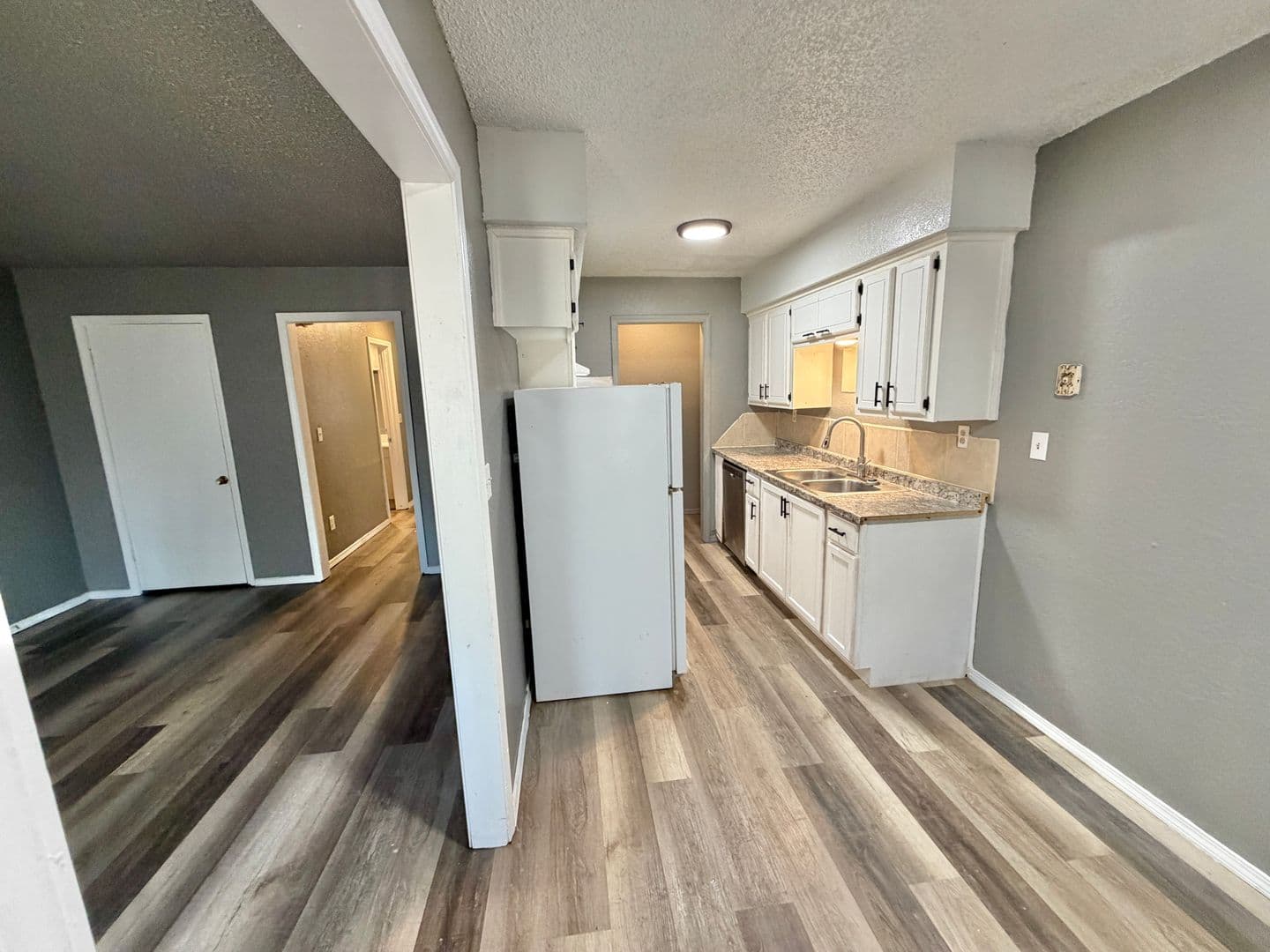 Oklahoma City Apartment: 109 SE 42nd St