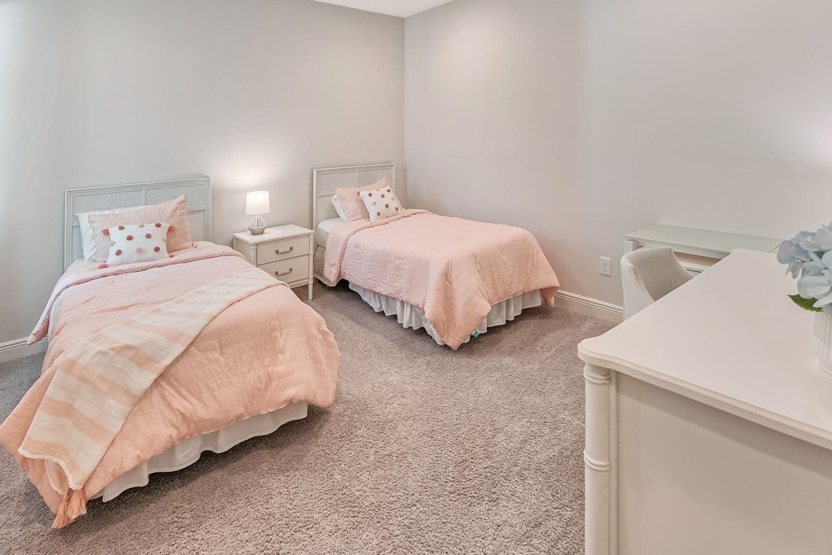 Naples House: 6960 Avalon Circle #807