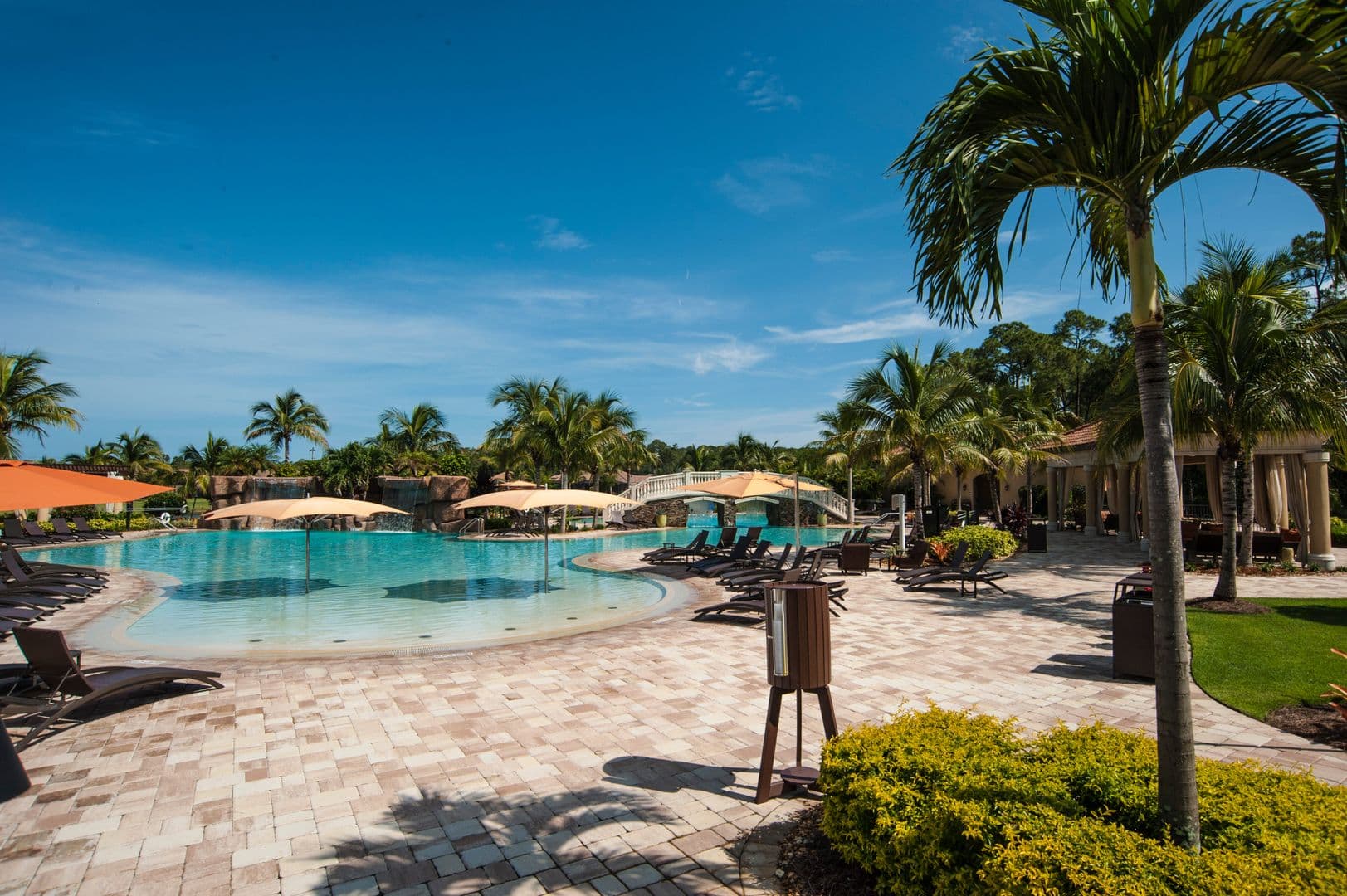 Naples House: 9735 Acqua #621
