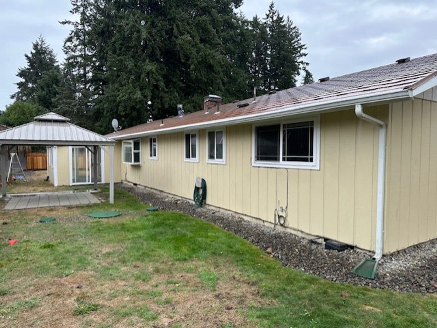 Olympia House: 332 Thunderbird CT SE