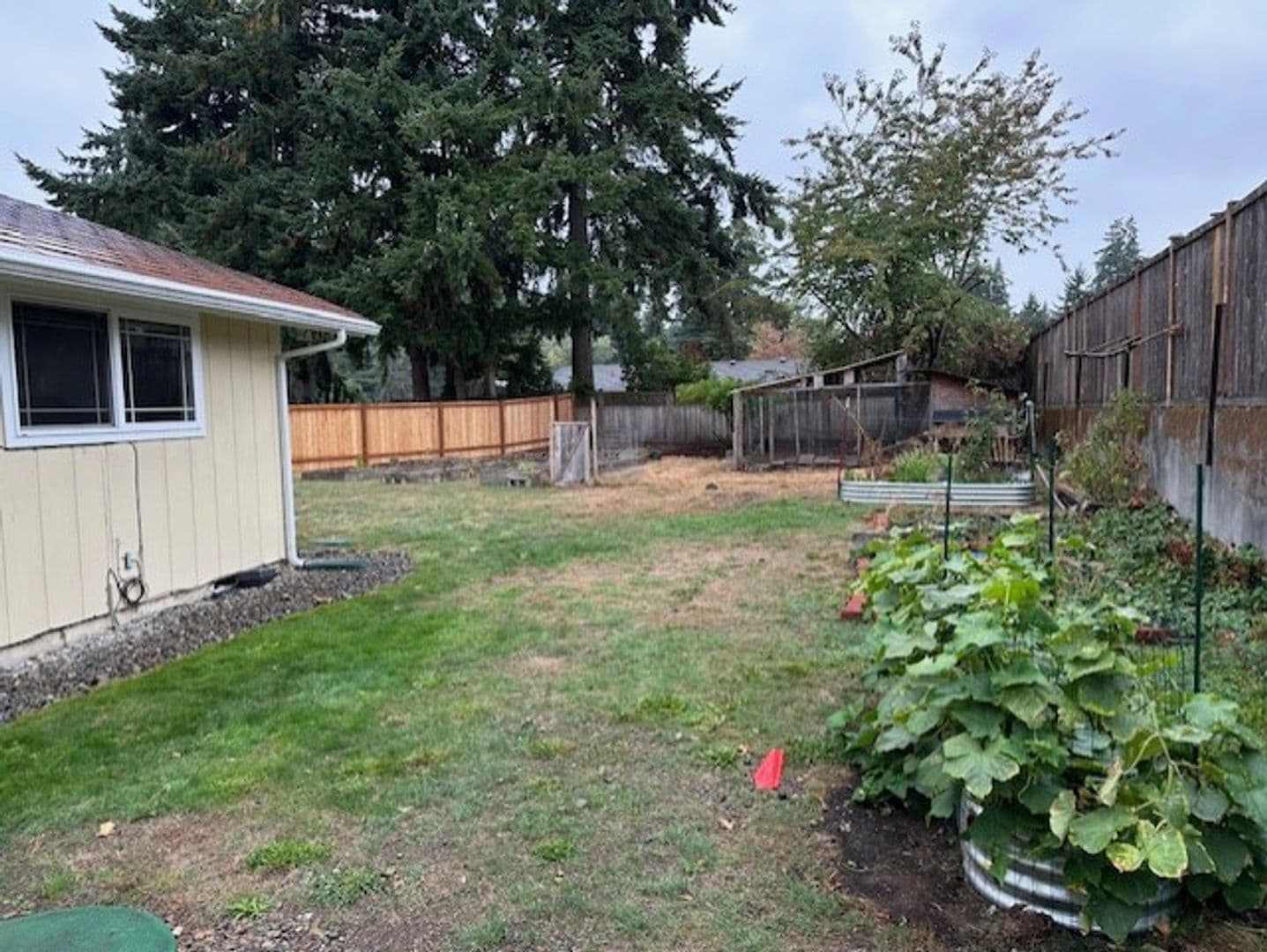 Olympia House: 332 Thunderbird CT SE