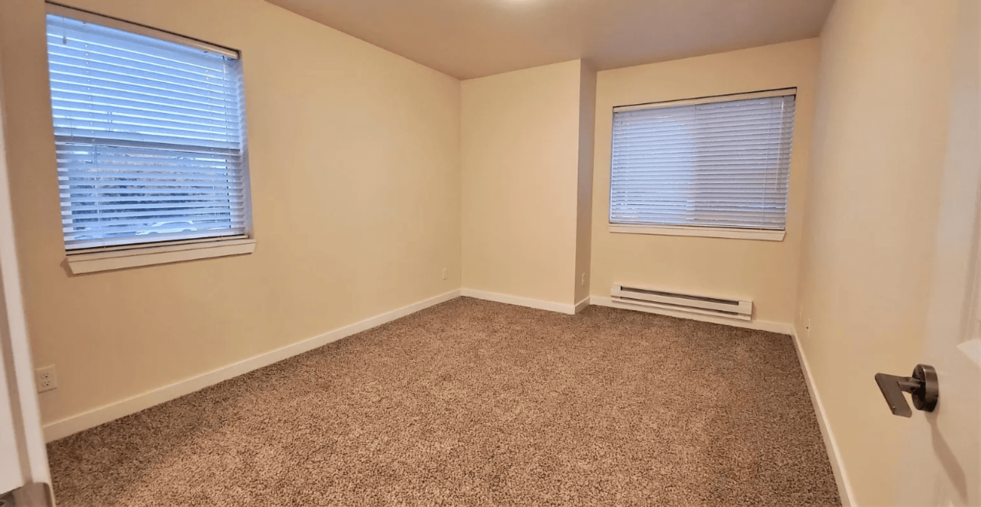 Kent Apartment: 10836 SE 204th Street