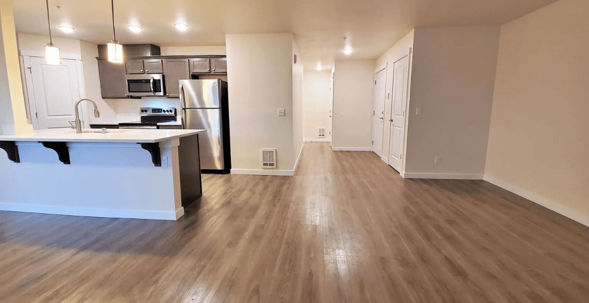 Kent Apartment: 10836 SE 204th Street