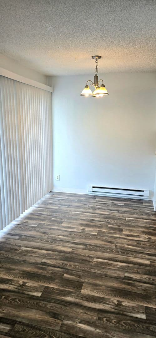 Auburn Apartment: 105 "N" Street SE