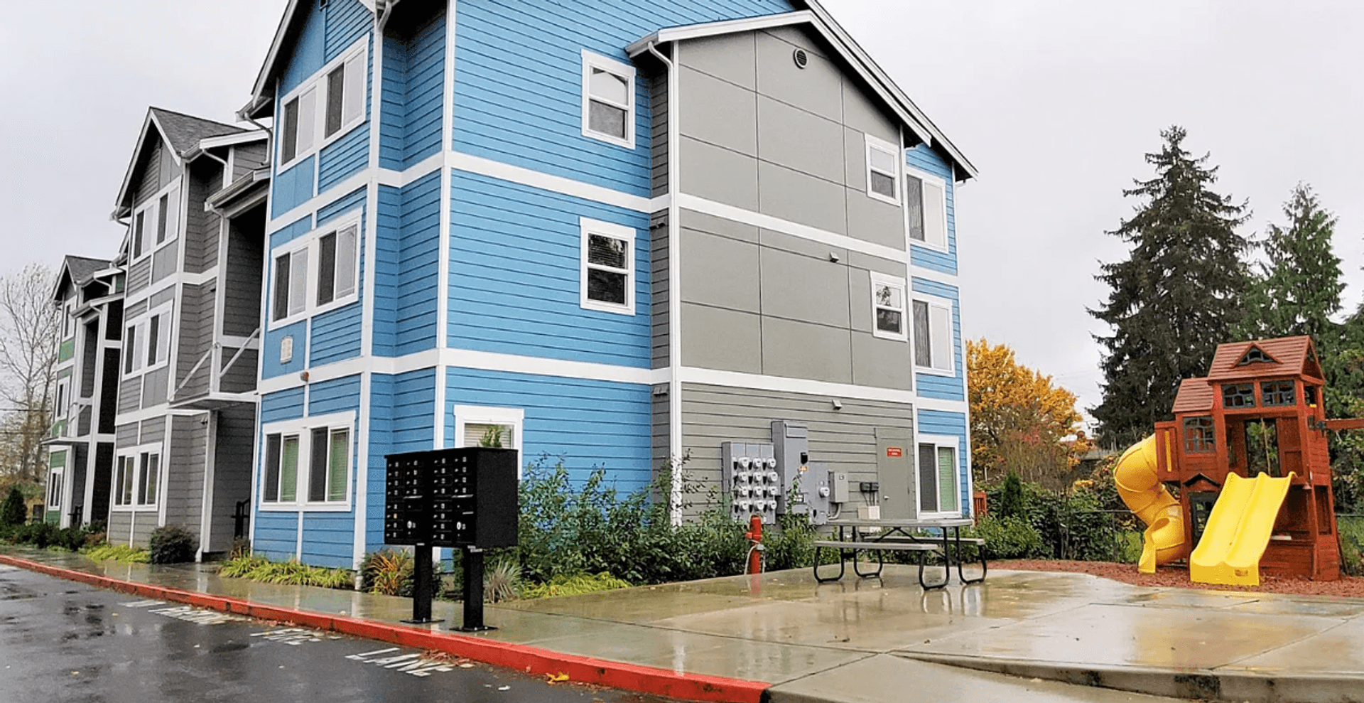 Kent Apartment: 10836 SE 204th Street