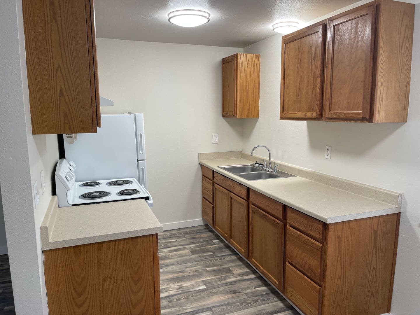 Lakewood Apartment: 13020 Lincoln Ave SW