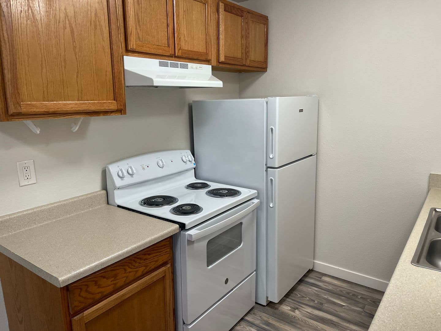 Lakewood Apartment: 13020 Lincoln Ave SW