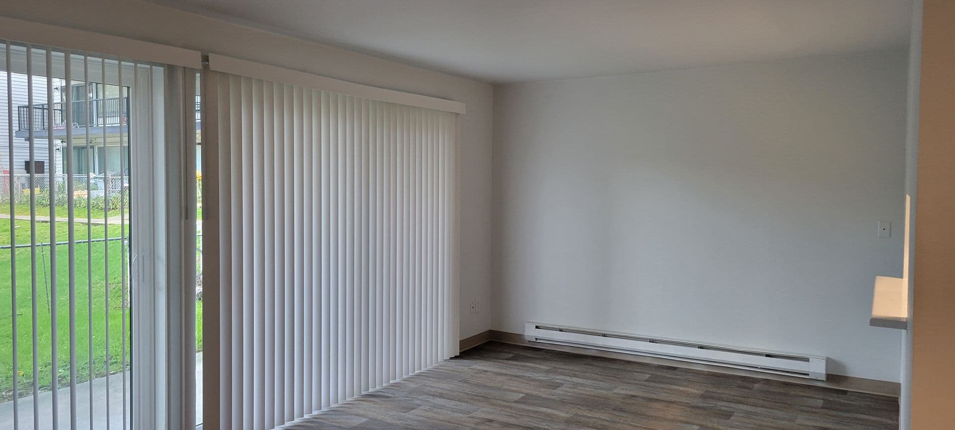 Burien Apartment: 12311 Ambaum Blvd SW & 1214 SW 124th Street