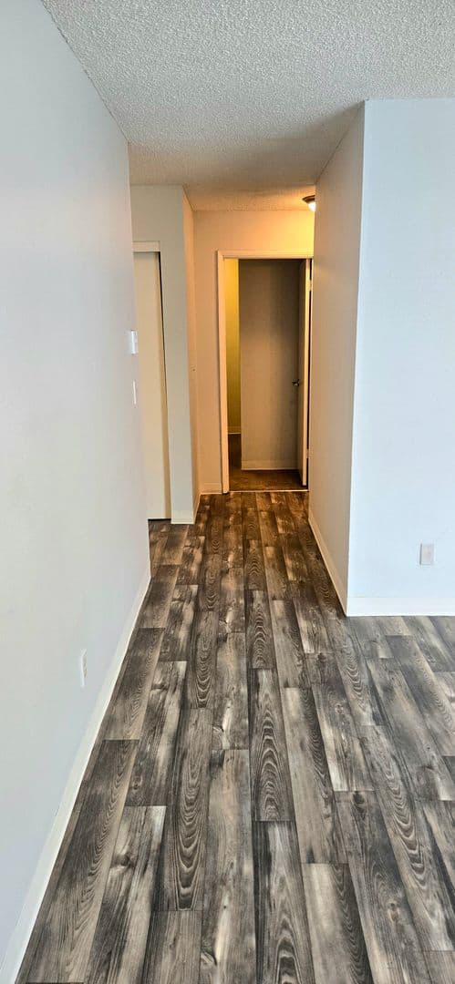 Auburn Apartment: 105 "N" Street SE