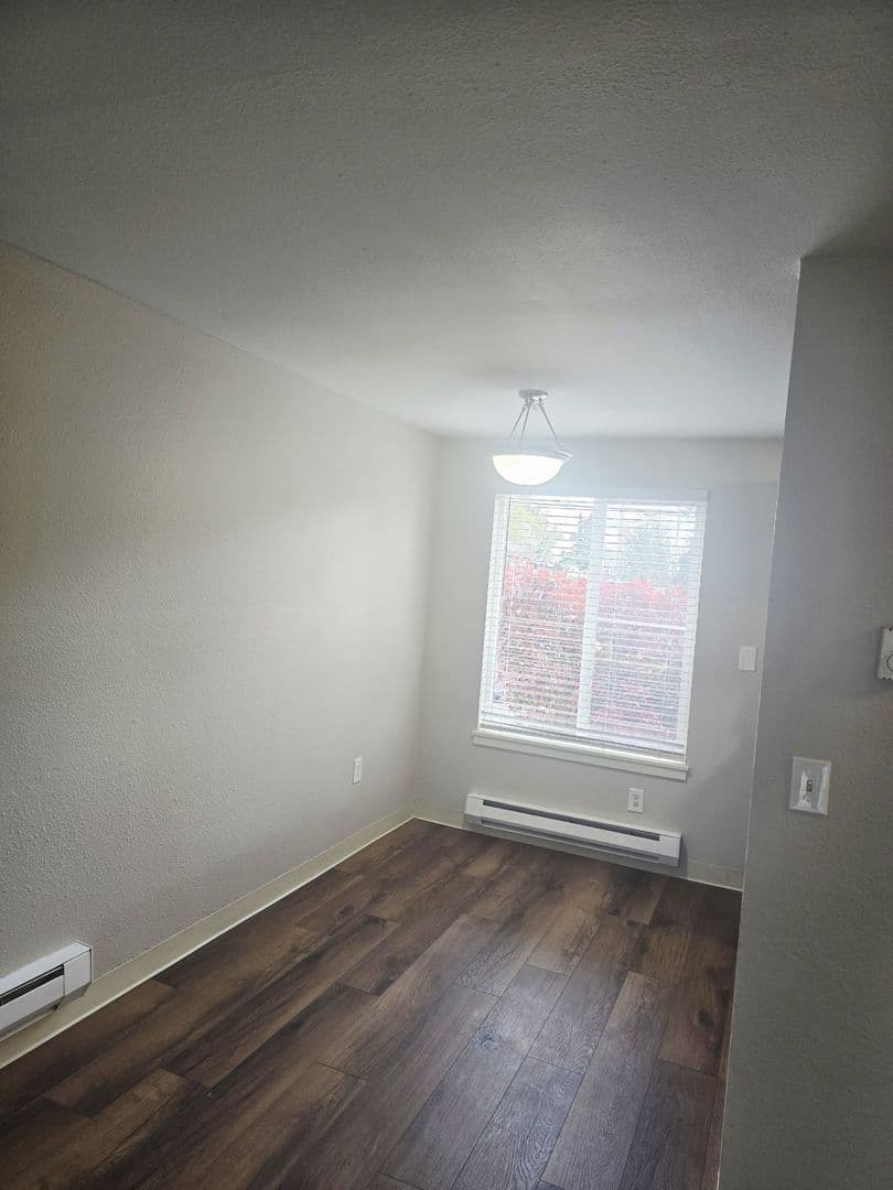 Seattle Apartment: 6230 S. 129th Street
