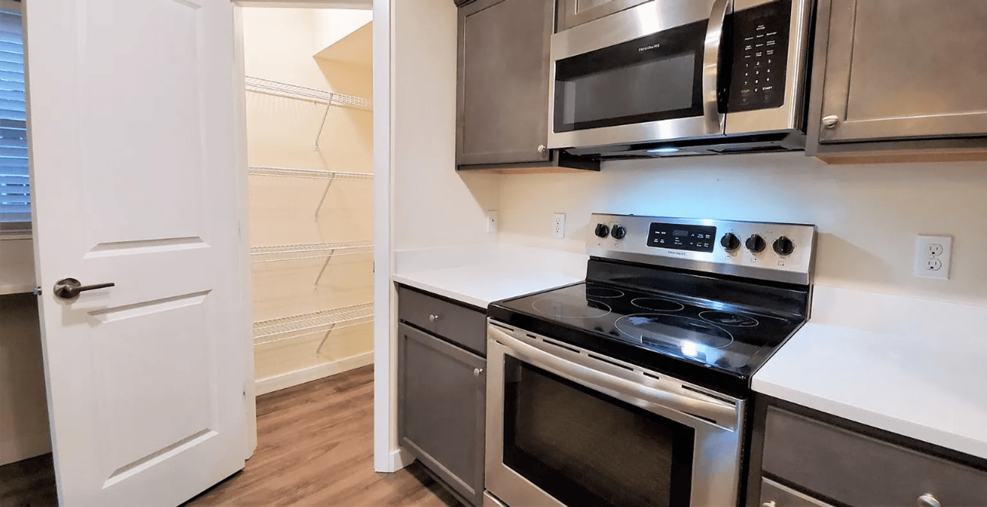 Kent Apartment: 10836 SE 204th Street
