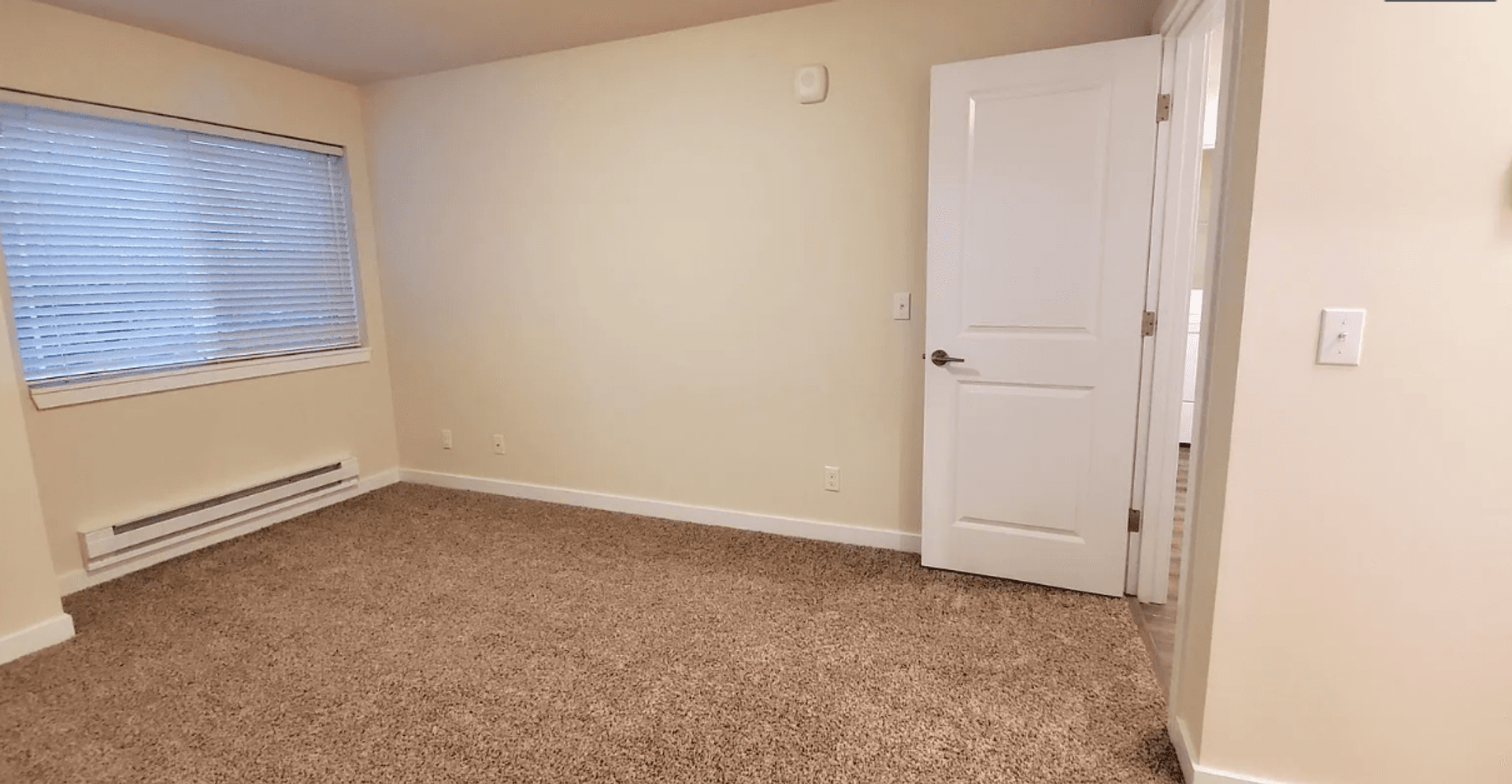 Kent Apartment: 10836 SE 204th Street
