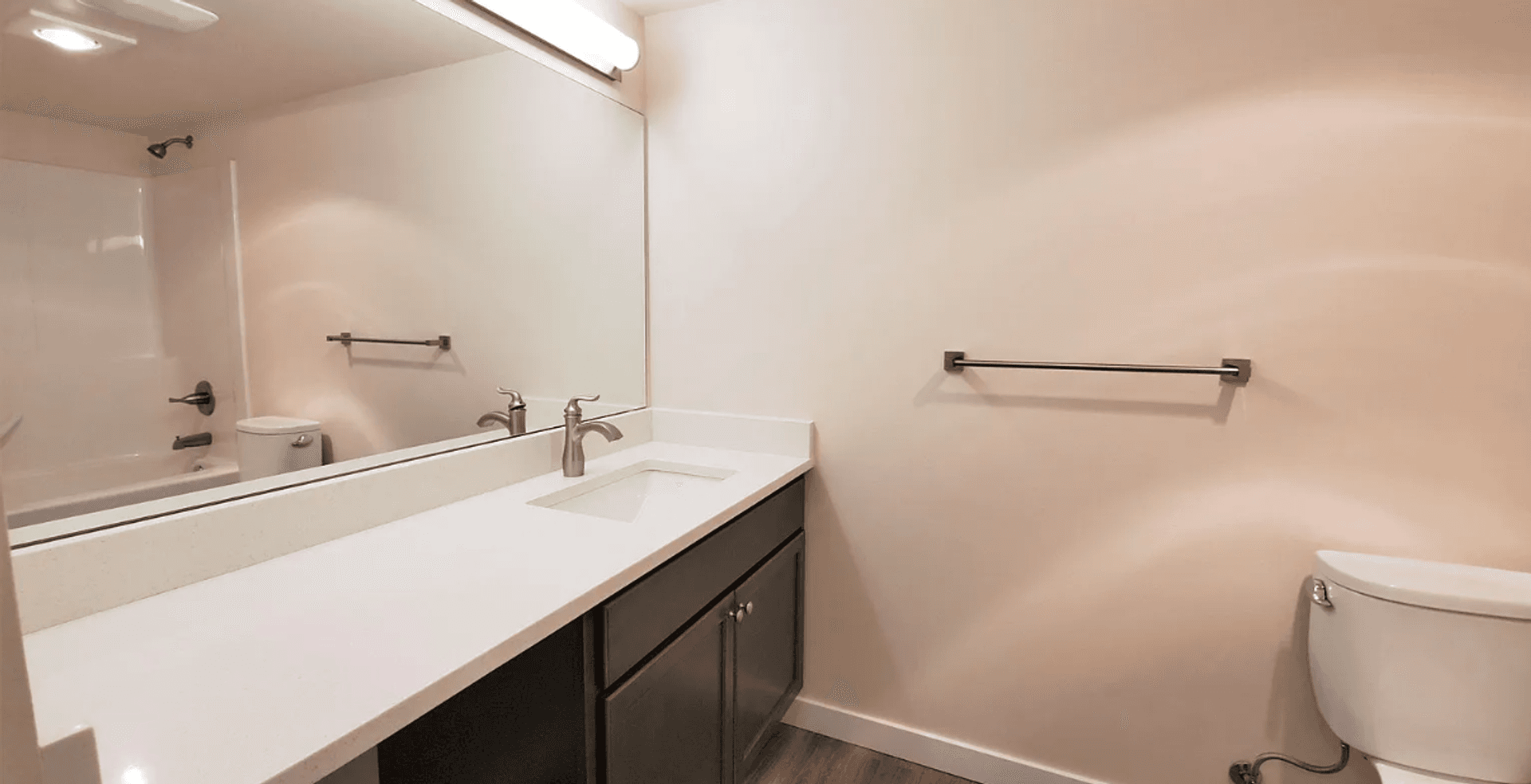 Kent Apartment: 10836 SE 204th Street
