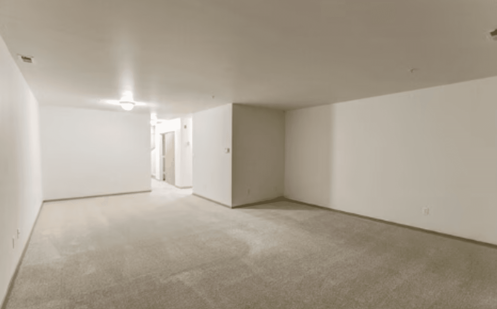 Puyallup Apartment: 215 23rd Ave SW