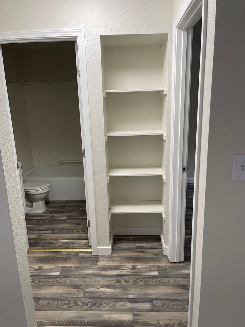 Lakewood Apartment: 13020 Lincoln Ave SW