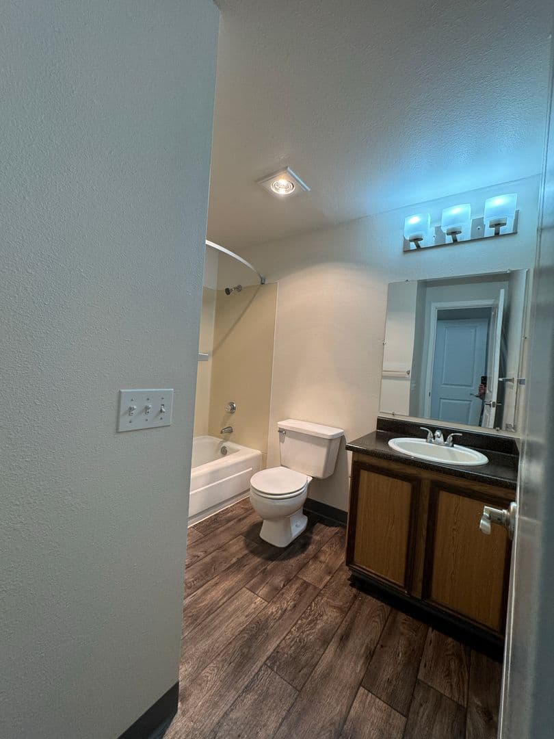 Bremerton Apartment: 263 Weatherstone Lane NE