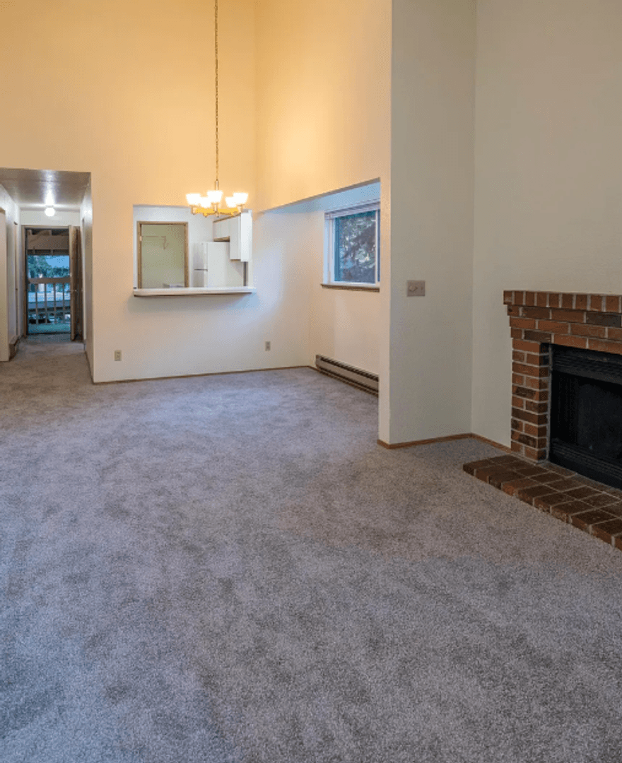 Federal Way Apartment: 117 South 330th Street