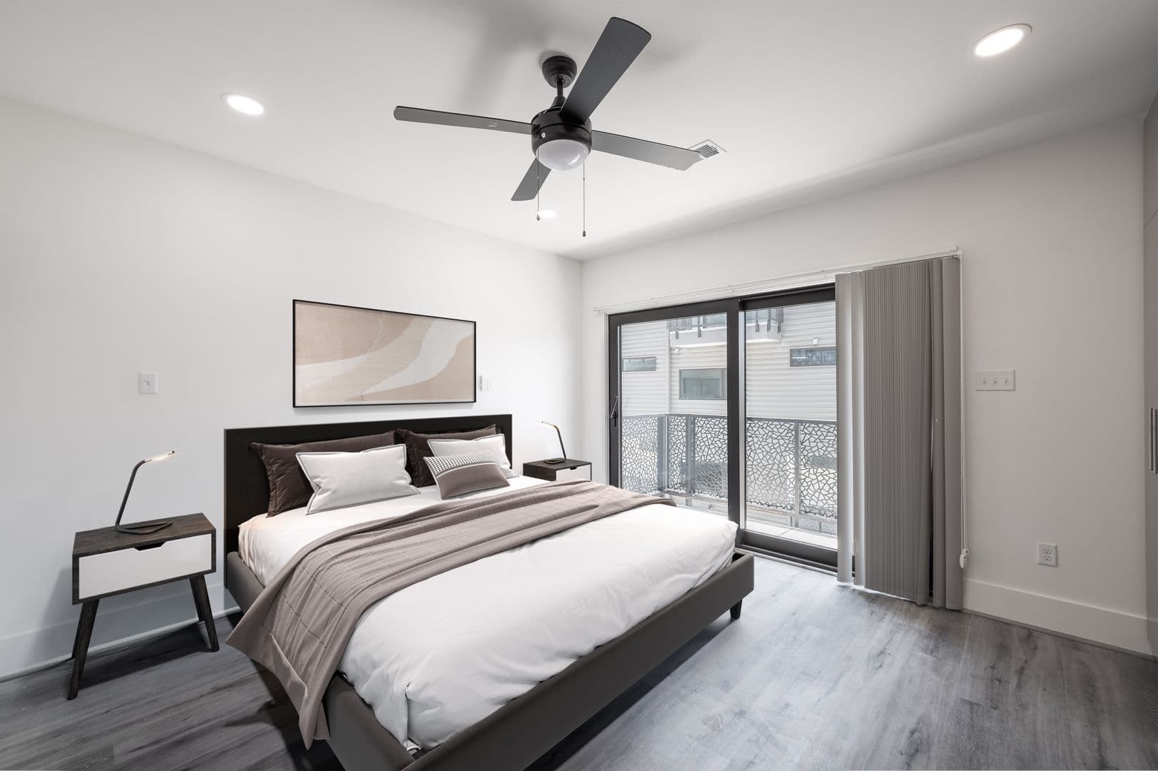 Houston Apartment: 1846 Richmond Avenue