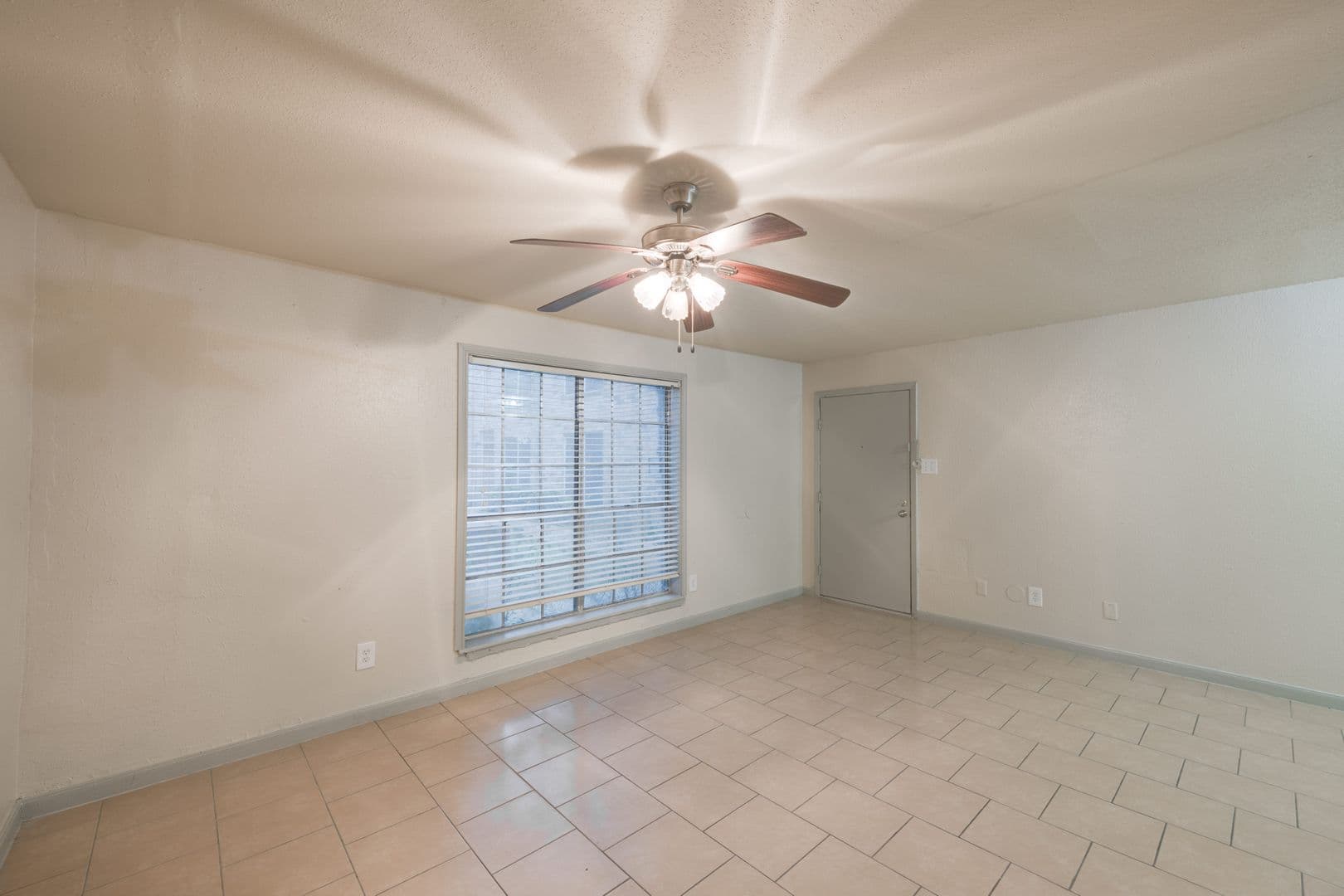 Houston Apartment: 6655 Dashwood & 6711 Atwell Dr