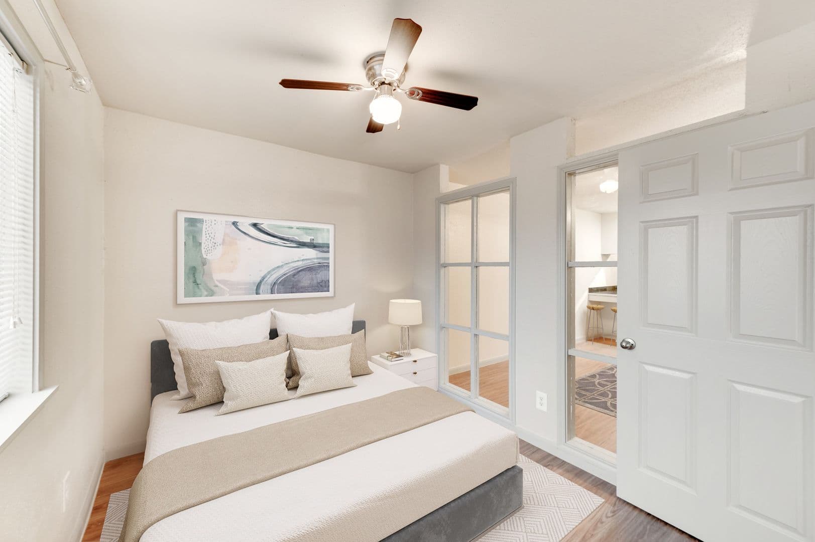 Houston Apartment: 10010 West Park Dr.