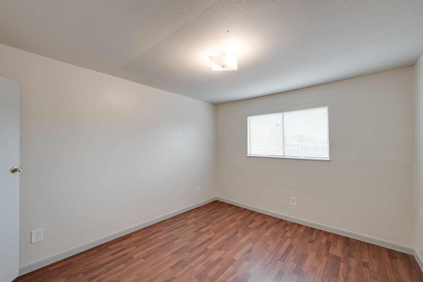 Houston Apartment: 6655 Dashwood & 6711 Atwell Dr