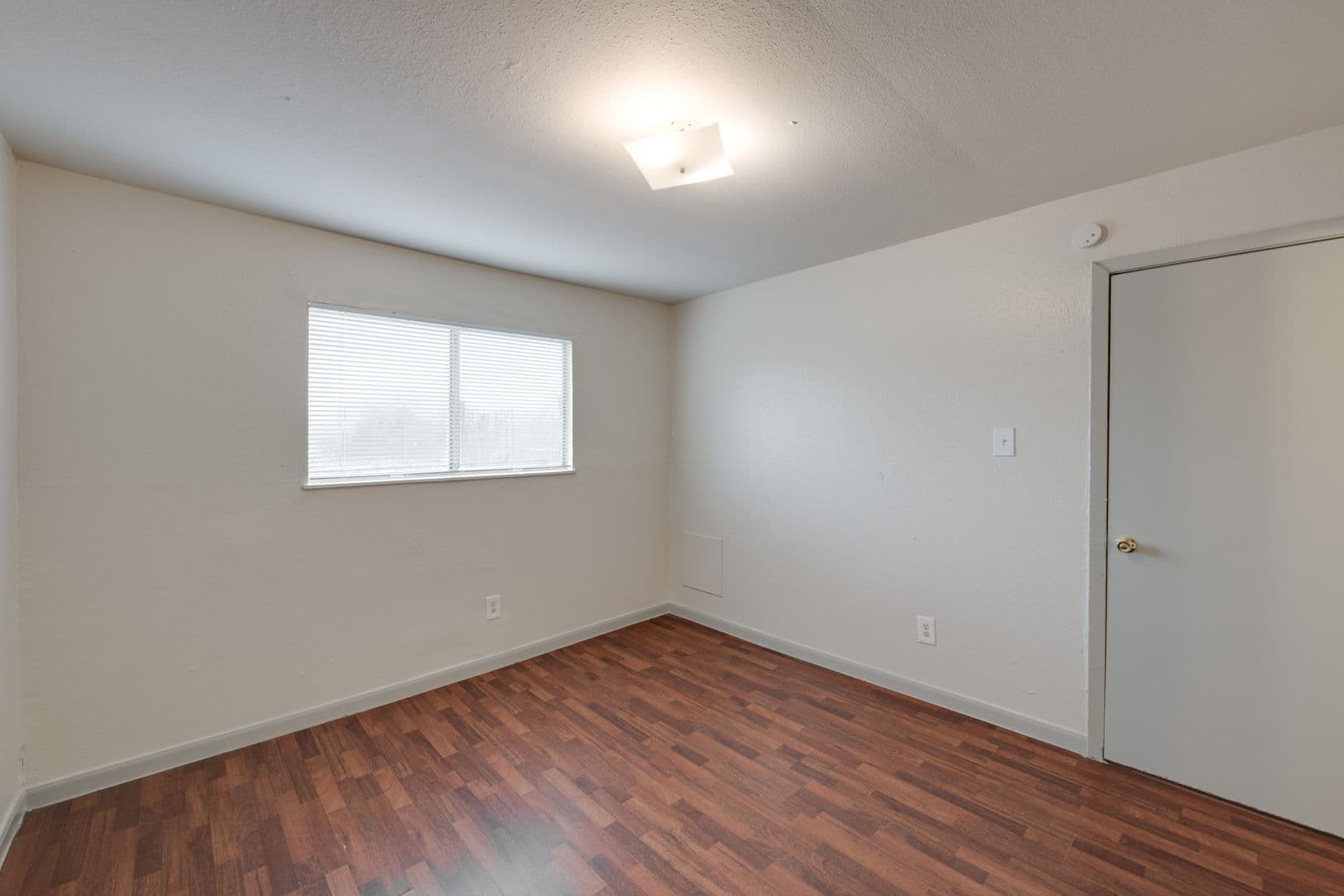 Houston Apartment: 6655 Dashwood & 6711 Atwell Dr