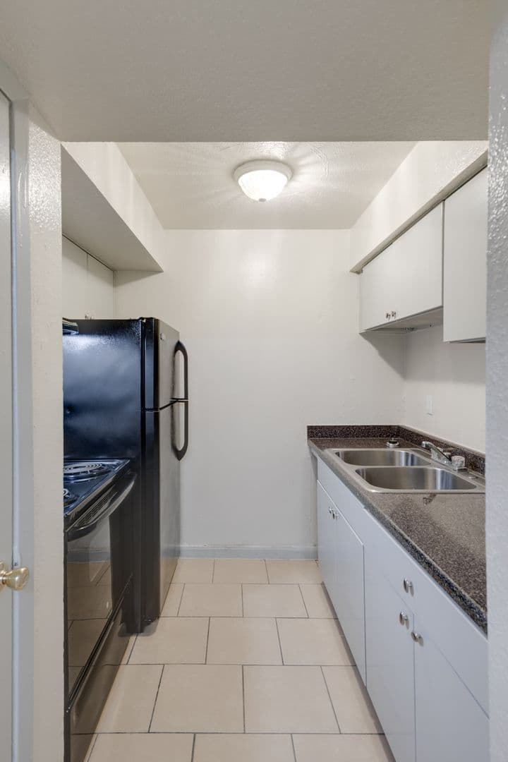 Houston Apartment: 6655 Dashwood & 6711 Atwell Dr