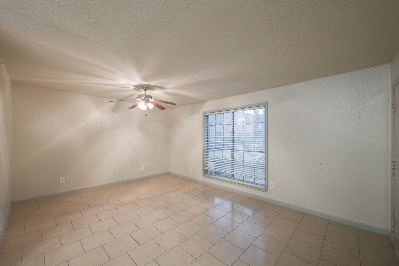 Houston Apartment: 6655 Dashwood & 6711 Atwell Dr